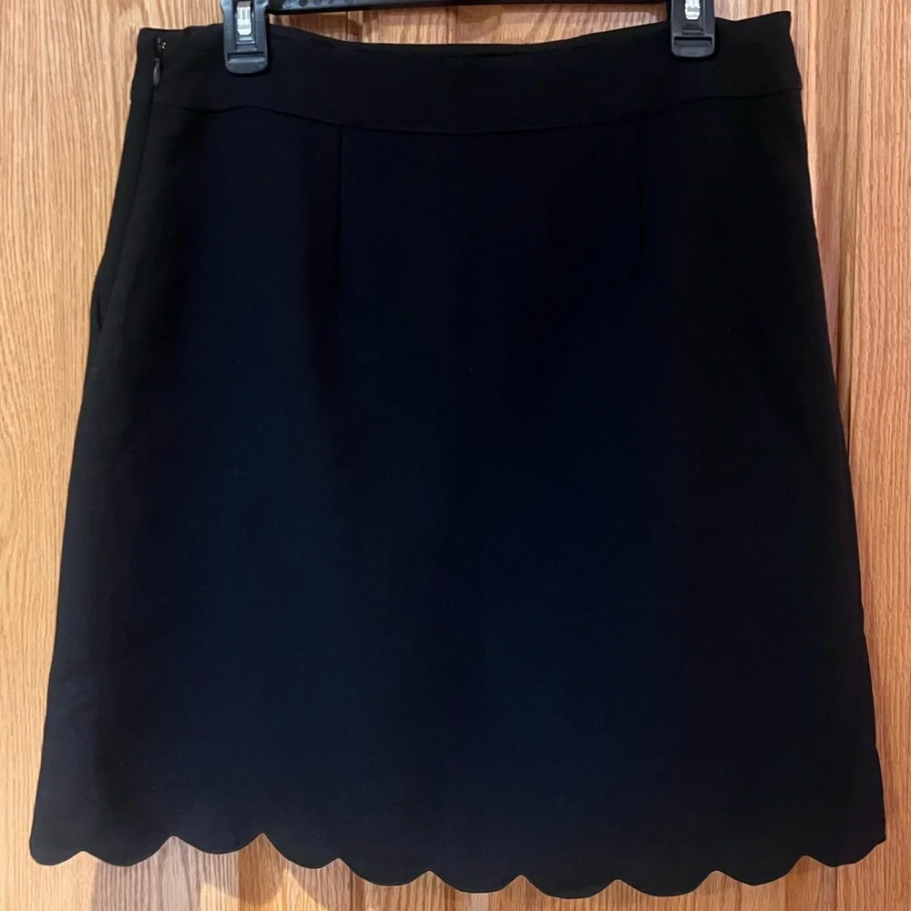 Premise Scalloped Hem Stretch Lined A-Line Mini Skirt‎ Black Size 10 NEW